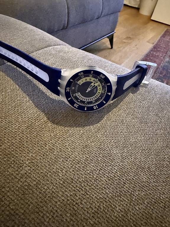 Uhren: swatch Uhr 200 m – Gebraucht aus Basel von rachidou22 2