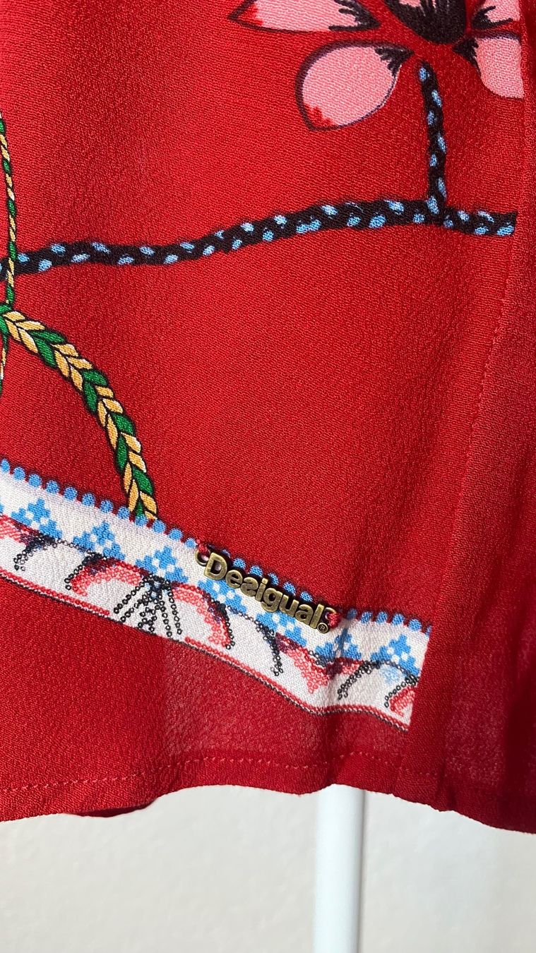 Desigual Blusen: Desigual Bluse aus Viskose Grösse M – Gebraucht aus Oberwil BL von Leni-Mischi 3