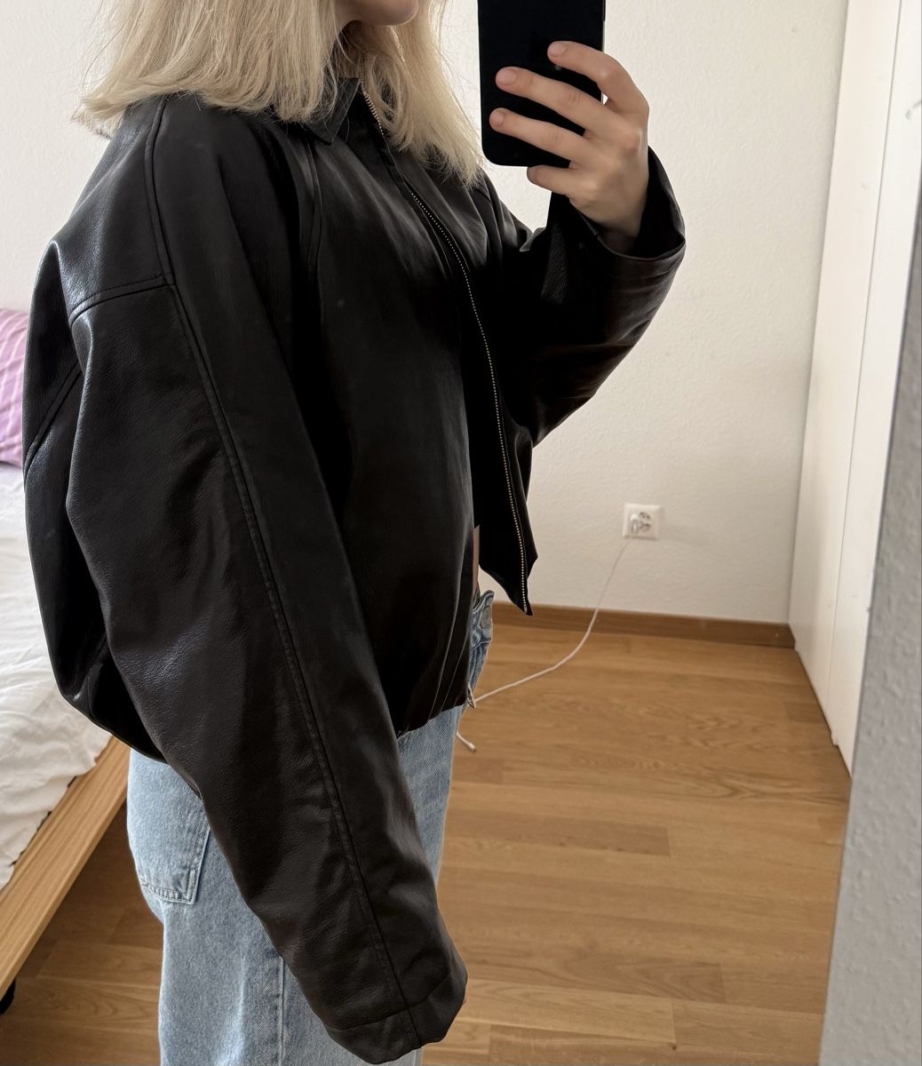 Zara Vestes: Zara Leather Jacket Bomber Jacket Brown – D'occasion à Basel par fel_l8h9 1