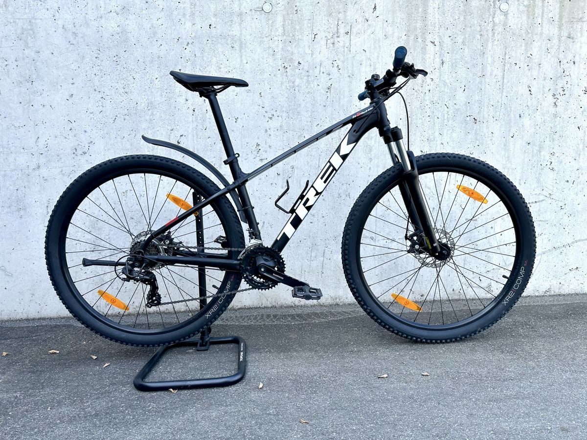 Trek Biciclette: Trek Marlin 4 M Wheel Matte black – Usato da Luzern venduto da HochM16