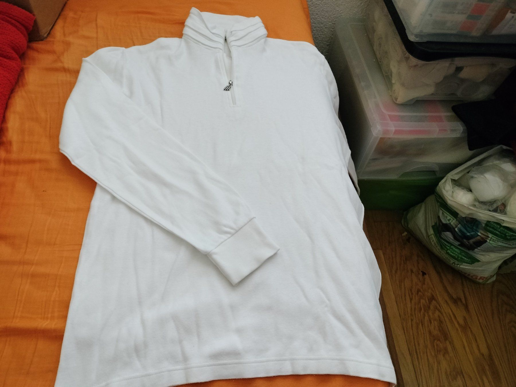 Pullover & Sweatshirts: Pulli. Gr 40 – Gebraucht aus Heimberg von Rockenrol