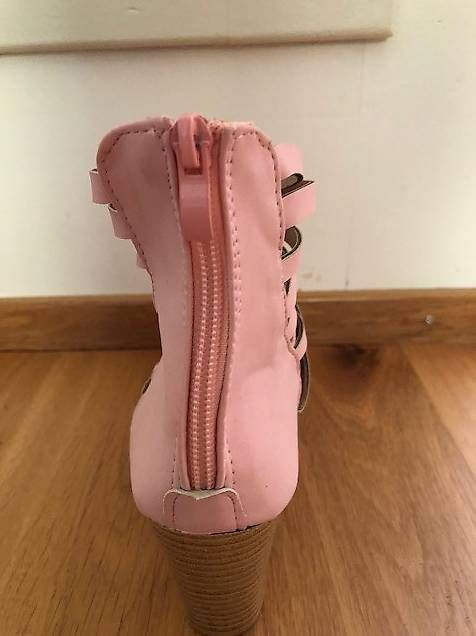 Scarpe da donna: Schöne Pumps NEU – Usato da Luzern venduto da Lu66 3