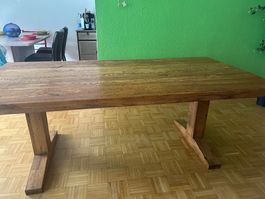 Esstisch aus Sumpfeichenholz