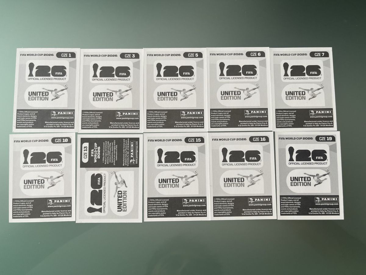 Panini Cartes à collectionner: Paninis, 68 stickers, groupes A & B – Neuf (Voir description) à Corgémont par dam_8lw7 3