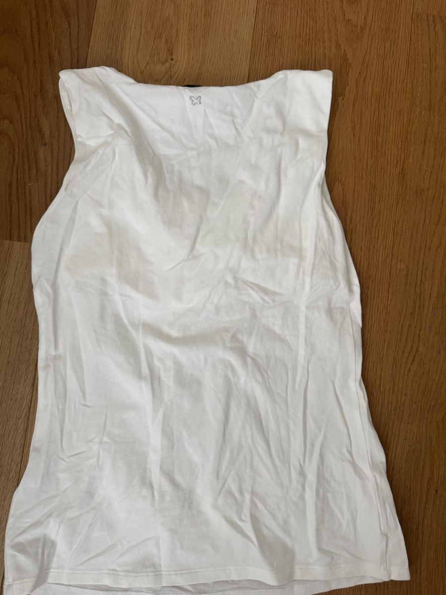 Max Mara Top: Max Mara Weekend, Basic T-Shirt weisse  – Usato da Solothurn venduto da jgu_xfz2 2