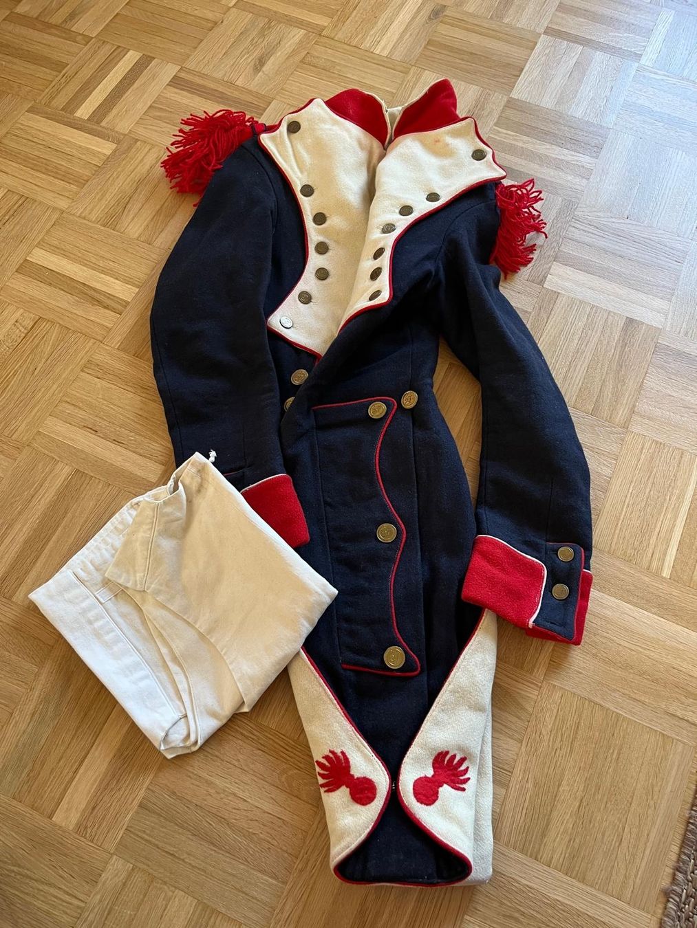 Uniformi: Reconstitution - Habit de Grenadier – Usato da Evilard venduto da Typtom