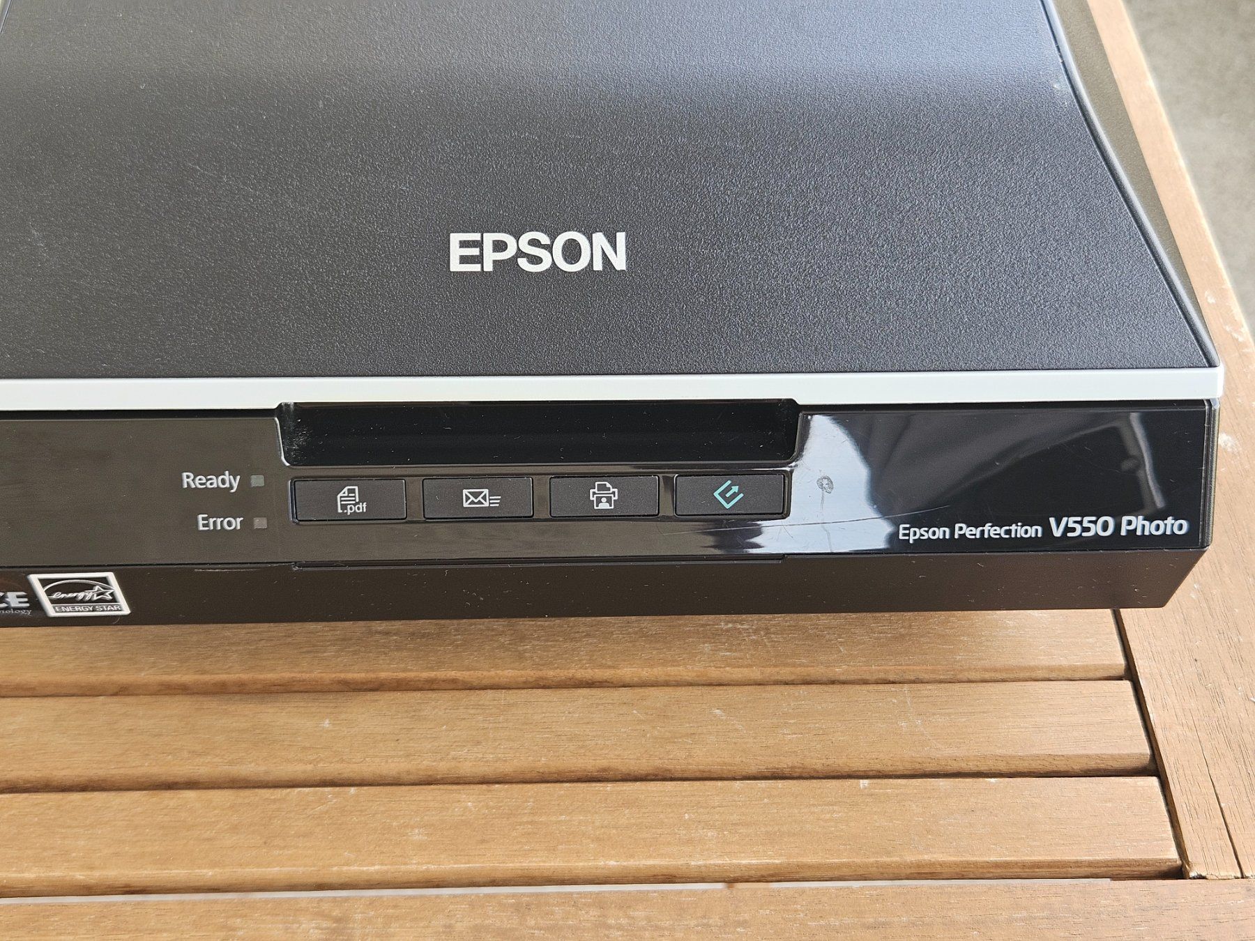 Epson Scanner: Epson Perfection V550 Photo – Usato da Zürich venduto da RiggyBiggy 5