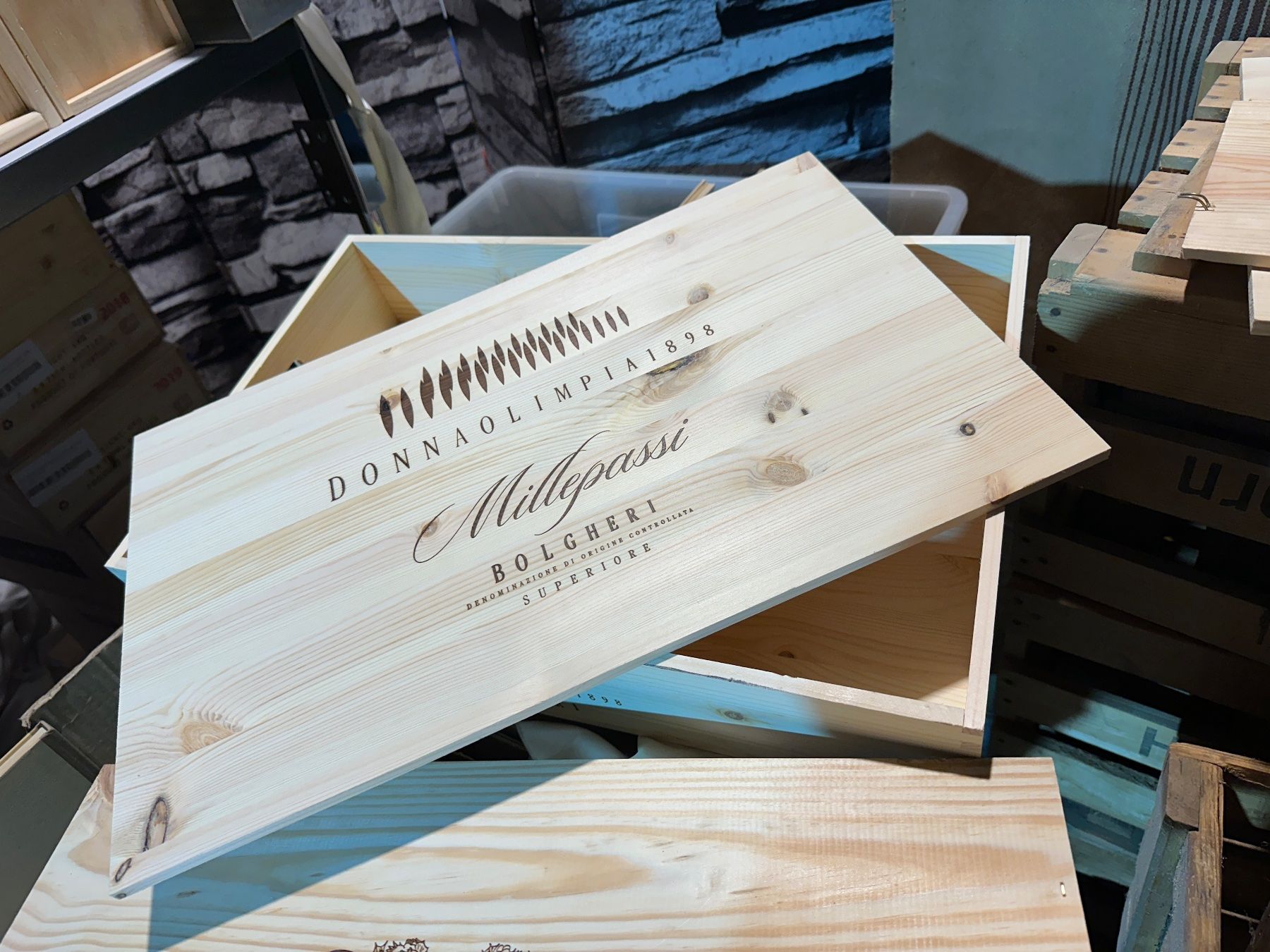 Autres: schönes Serviertablett Weinkiste – D'occasion à Zürich par atlantis77 7