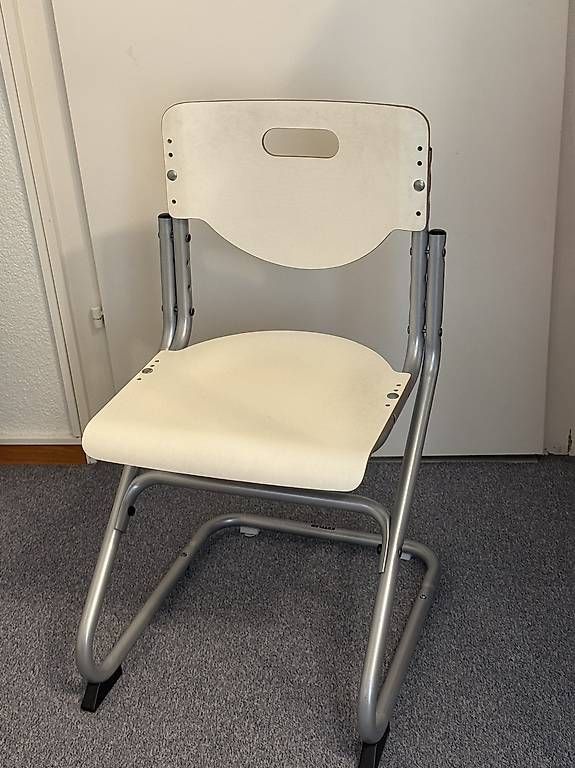 Stühle: Kettler Kinderstuhl ca. Ab 8 J. Mitwachsend – Gebraucht aus Suhr von City_Light