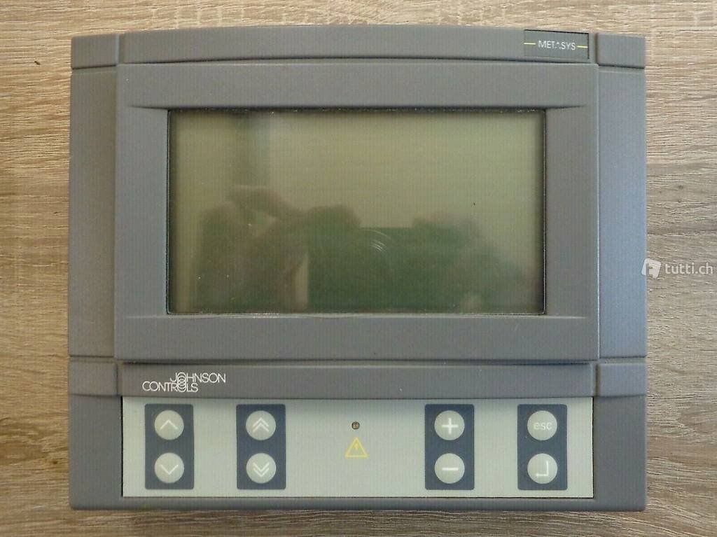 Componenti elettronici: Johnson Controls LCD Display DT-9100-8104 – Usato da Schwanden-Brienz venduto da Belvedere_