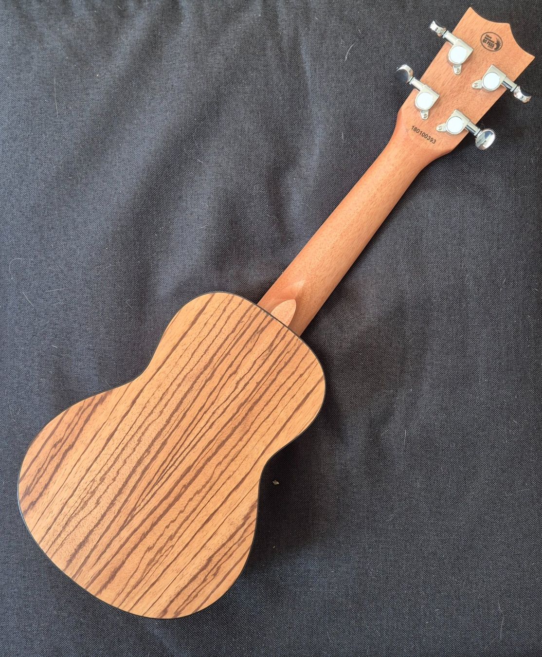 Musikinstrumente: Sopran Ukulele flight – Gebraucht aus Münchenstein von and_bd2m 1
