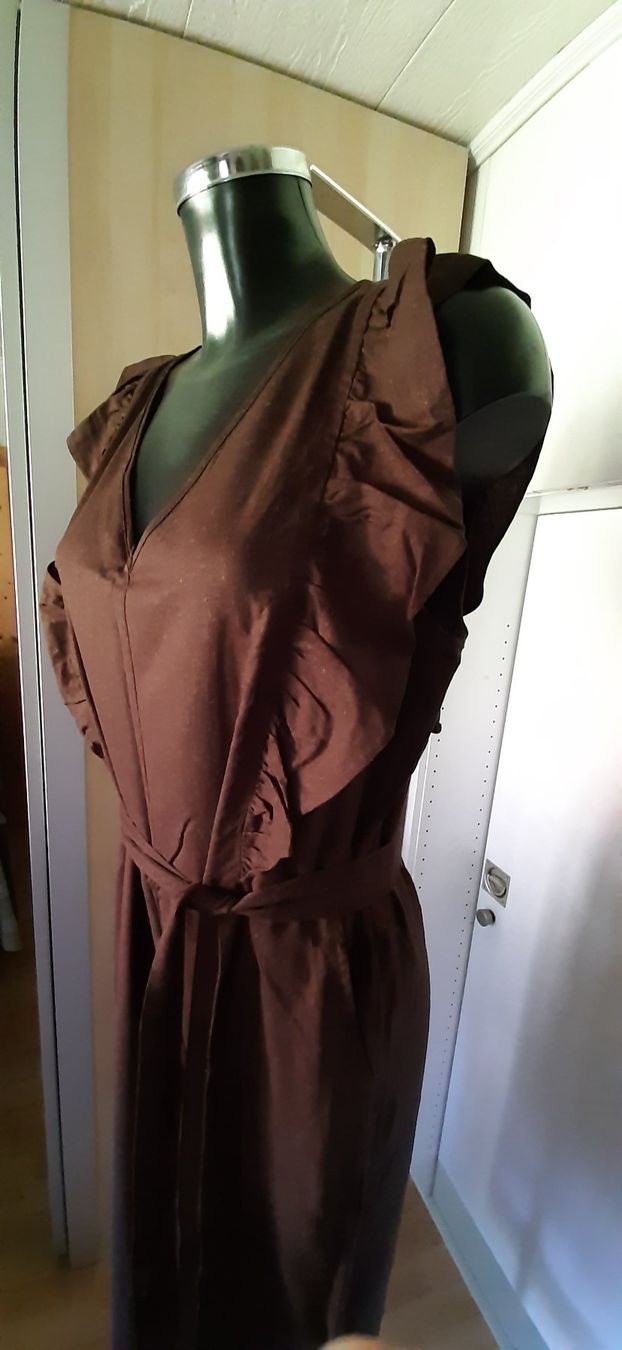 Tute: Cream Jumpsuit, Grösse 40, Schoko-Braun – Usato da Ibach venduto da kleineMythen 3