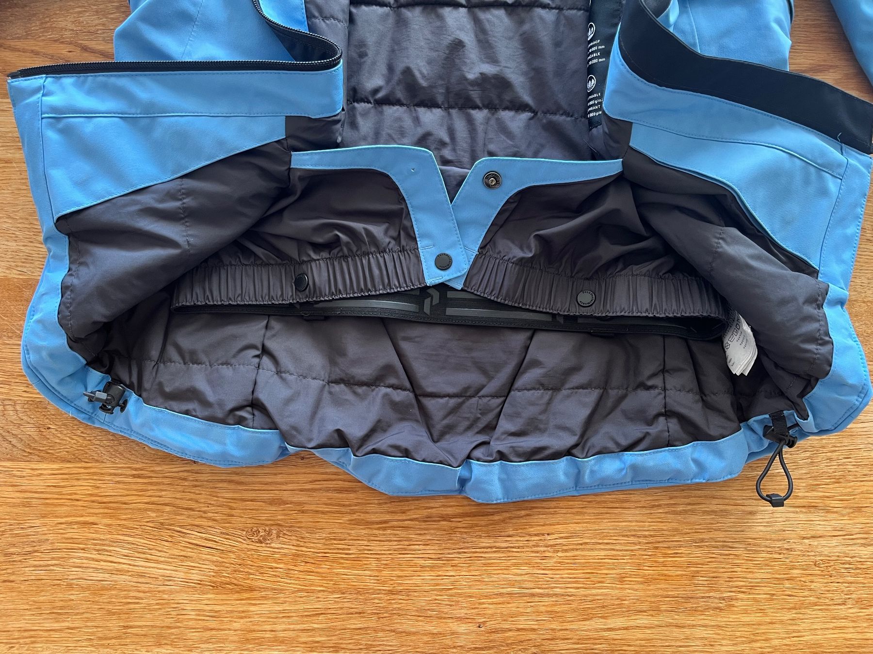 Peak Performance Giacche: Hellblaue peak performance Skijacke – Usato da Bern venduto da jul_kzi 7