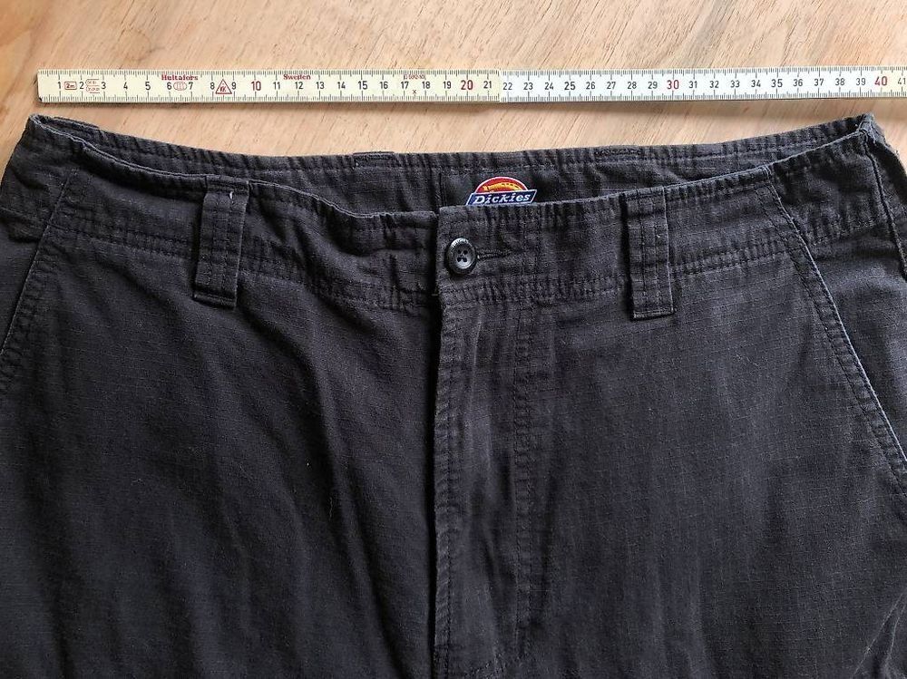 Dickies Pantaloni: Dickies Cargo Hose – Usato da Bern venduto da Fil_2304 2