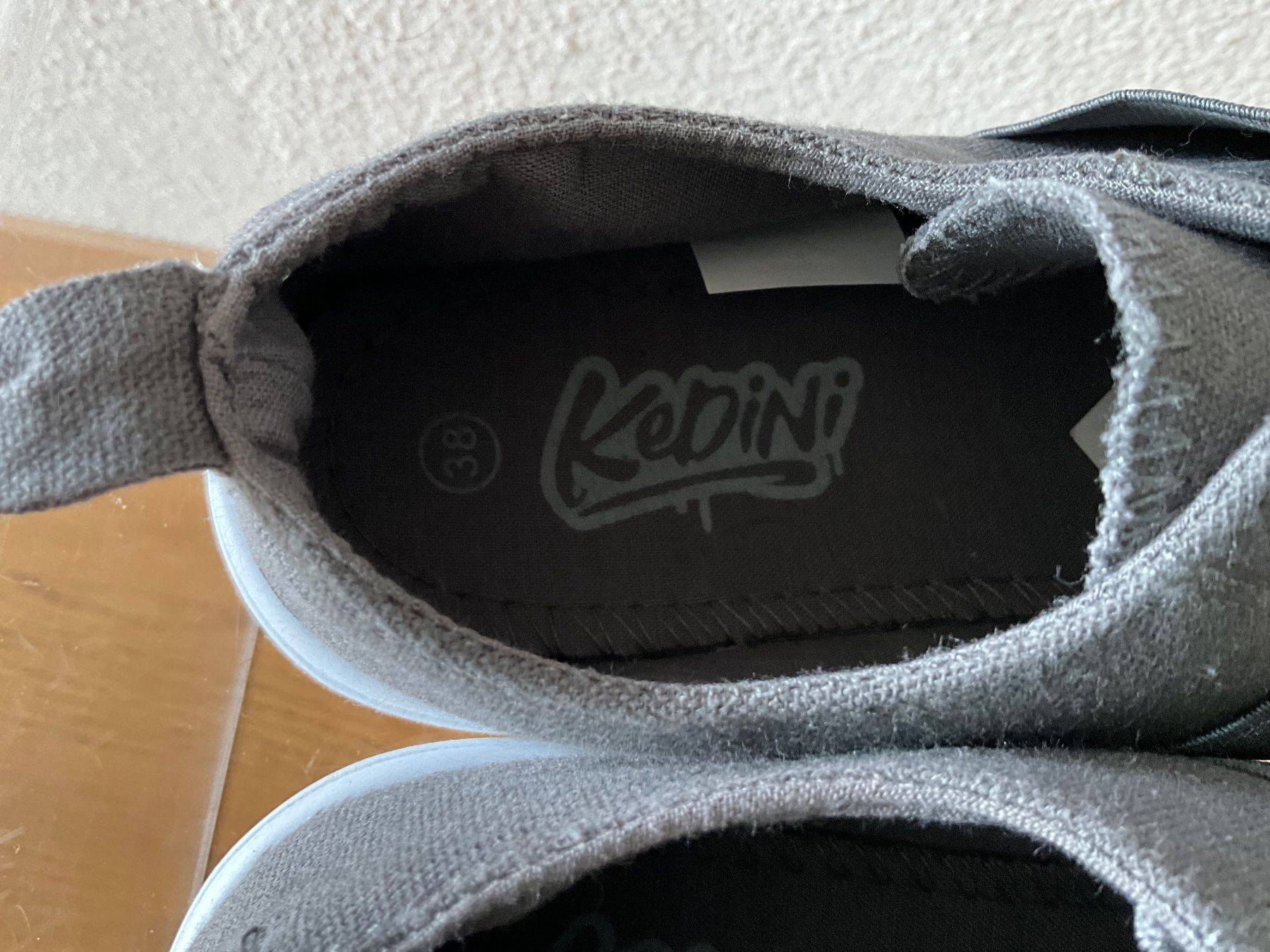 Scarpe da uomo: Sneaker, Grösse 38 Neu – Nuovo e nell'imballaggio originale da Muri b. Bern venduto da SmuriS 3