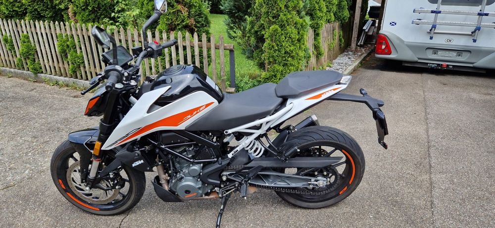KTM Strada: KTM Duke 390 in einwandfreiem Zustand – Usato da Mühlau venduto da Natalie070898 4