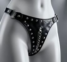 Intimo in simipelle nera borchiata, con catena. Nuovo!