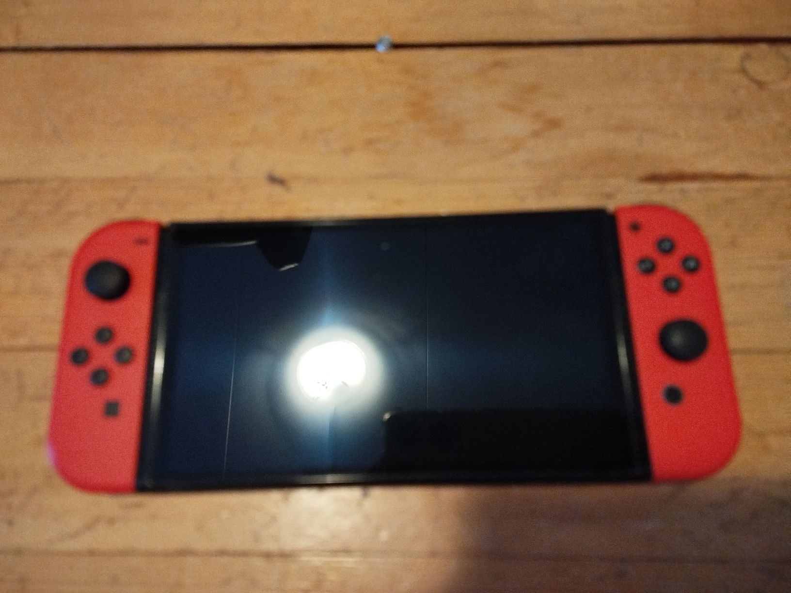 Nintendo Konsolen: Nintendo Switch Mario Red edition mit 3 spielen – Gebraucht aus St. Peterzell von QuieroBailar 2
