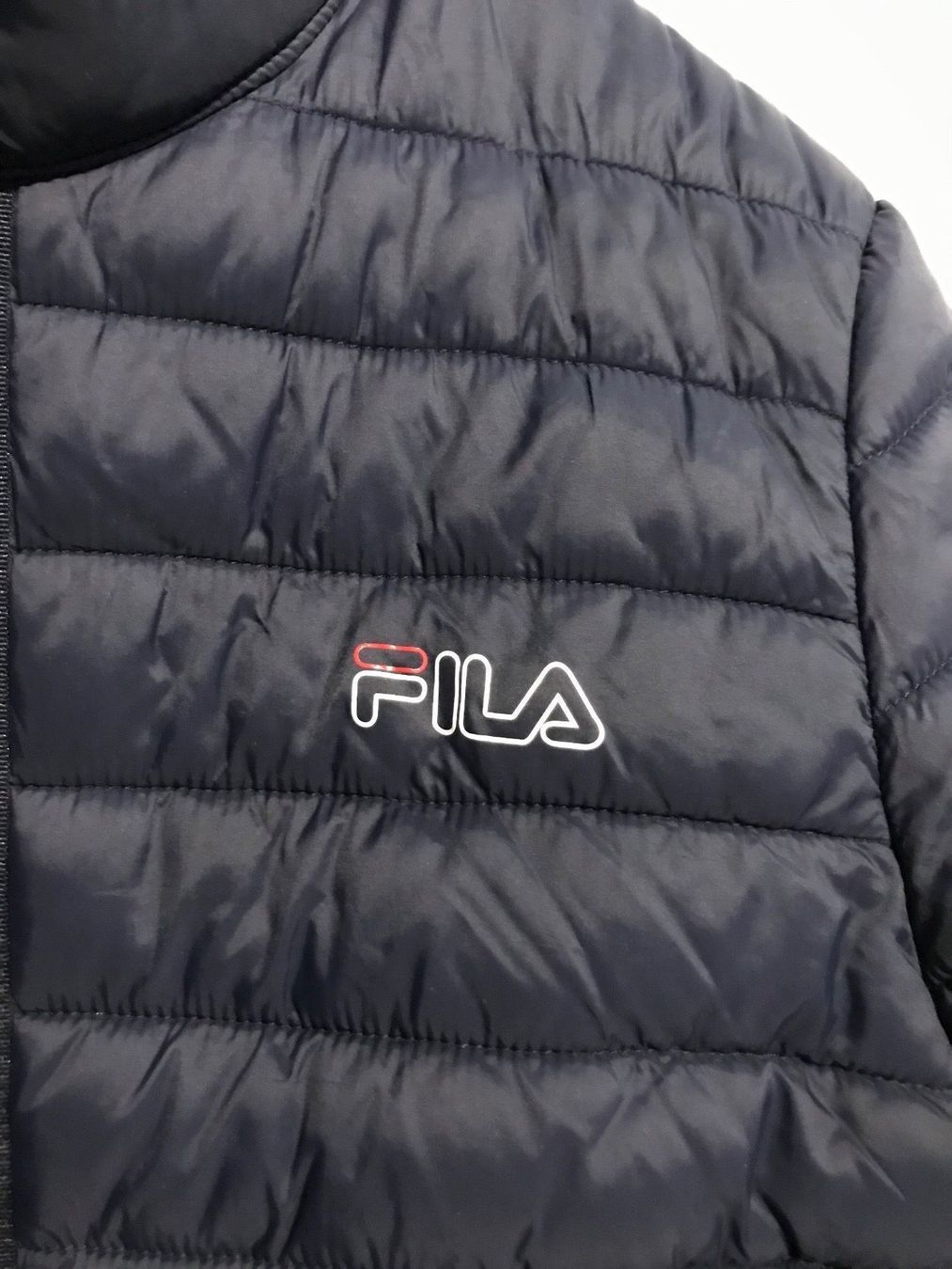 Fila Giacche: Doudoune Fila / taille M – Nuovo (secondo la descrizione) da Charmey (Gruyère) venduto da ya_12 4
