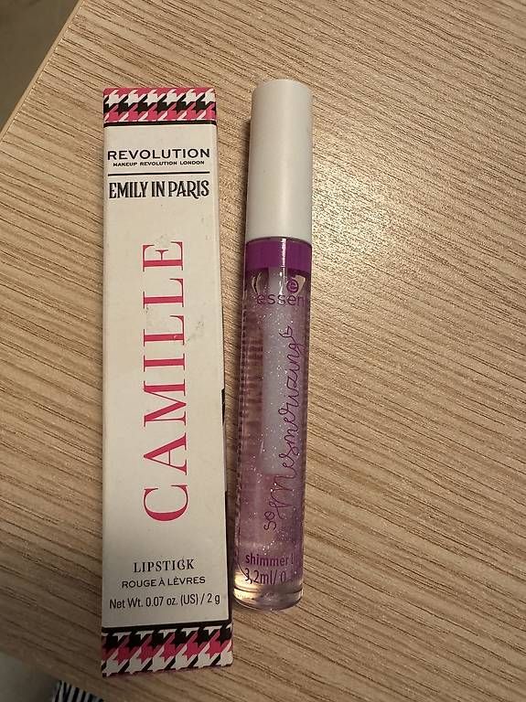Make-up: Revolution Emily in Paris Make up – Usato da Melide venduto da cla_g5fs 2