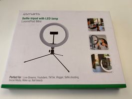 4Smarts Selfie Tripod mit LED Lampe