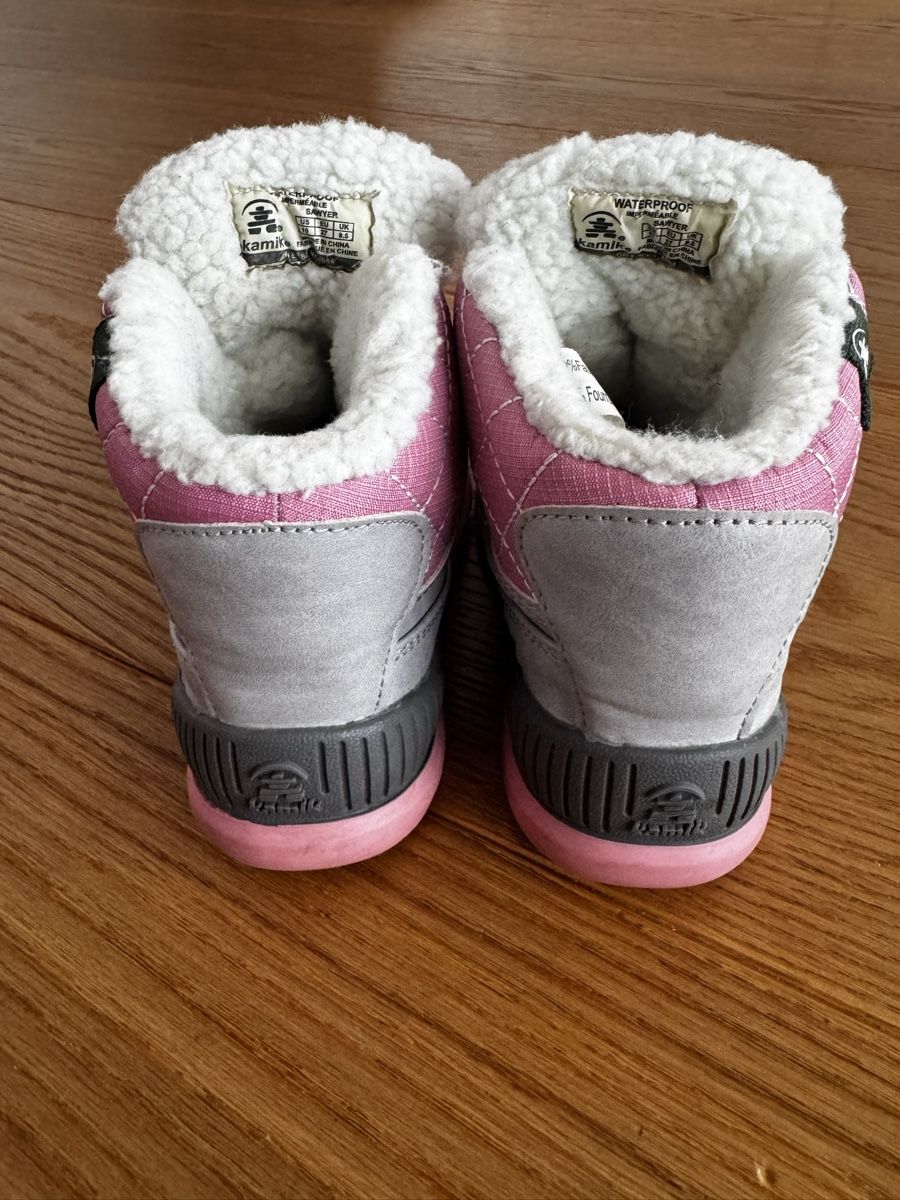 Kamik Scarpe per ragazze: Kamik Mädchen Winterschuhe Gr. 27 – Usato da Killwangen venduto da was.sharp 2