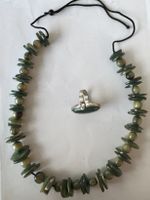 Lot collier et bague verts