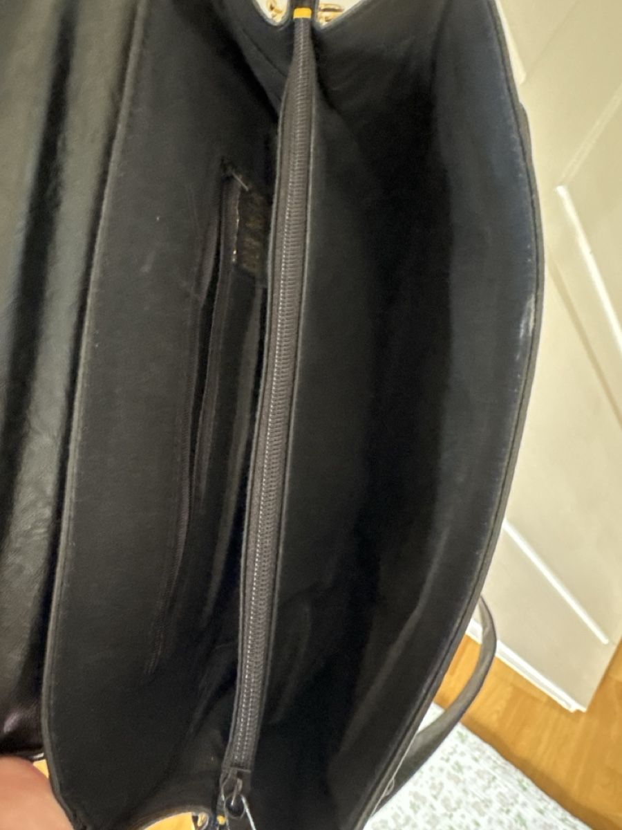 Bulaggi Borse da donna: schwarze Bulaggi-Tasche  – Usato da Urtenen-Schönbühl venduto da Sarah0909 2