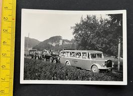 Ausflug mit Gurtner Autobussen Saurer /Photo ca. 1950