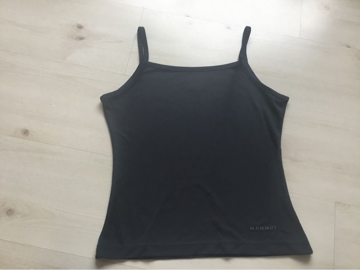 Mammut Top: Top Mammut dunkelblau Grösse S – Nuovo (secondo la descrizione) da Oberhof venduto da Hibrzel