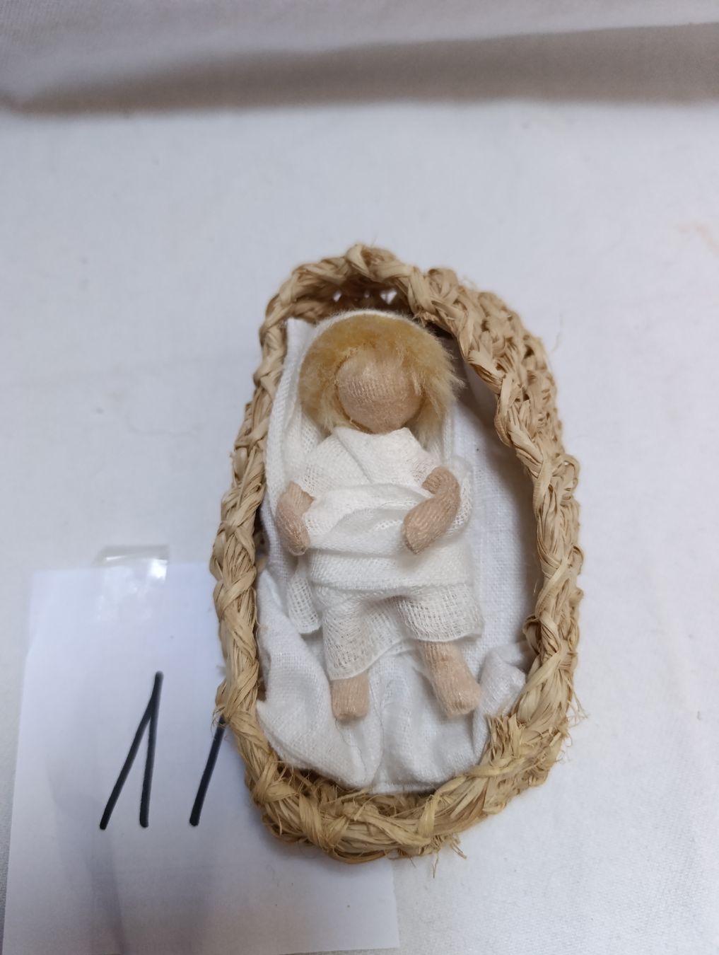 Statuette: Schwarzenberger Krippenfiguen Jesuskind – Usato da Oberarth venduto da sil_9dfs 3