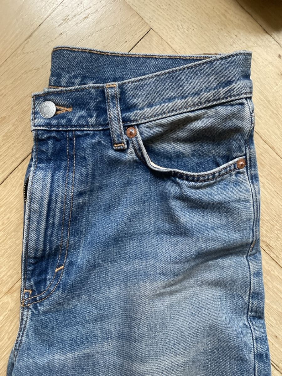 Weekday Jeans: Tolle blaue Weekday jeans – Gebraucht aus Zürich von emz_6ltv 2