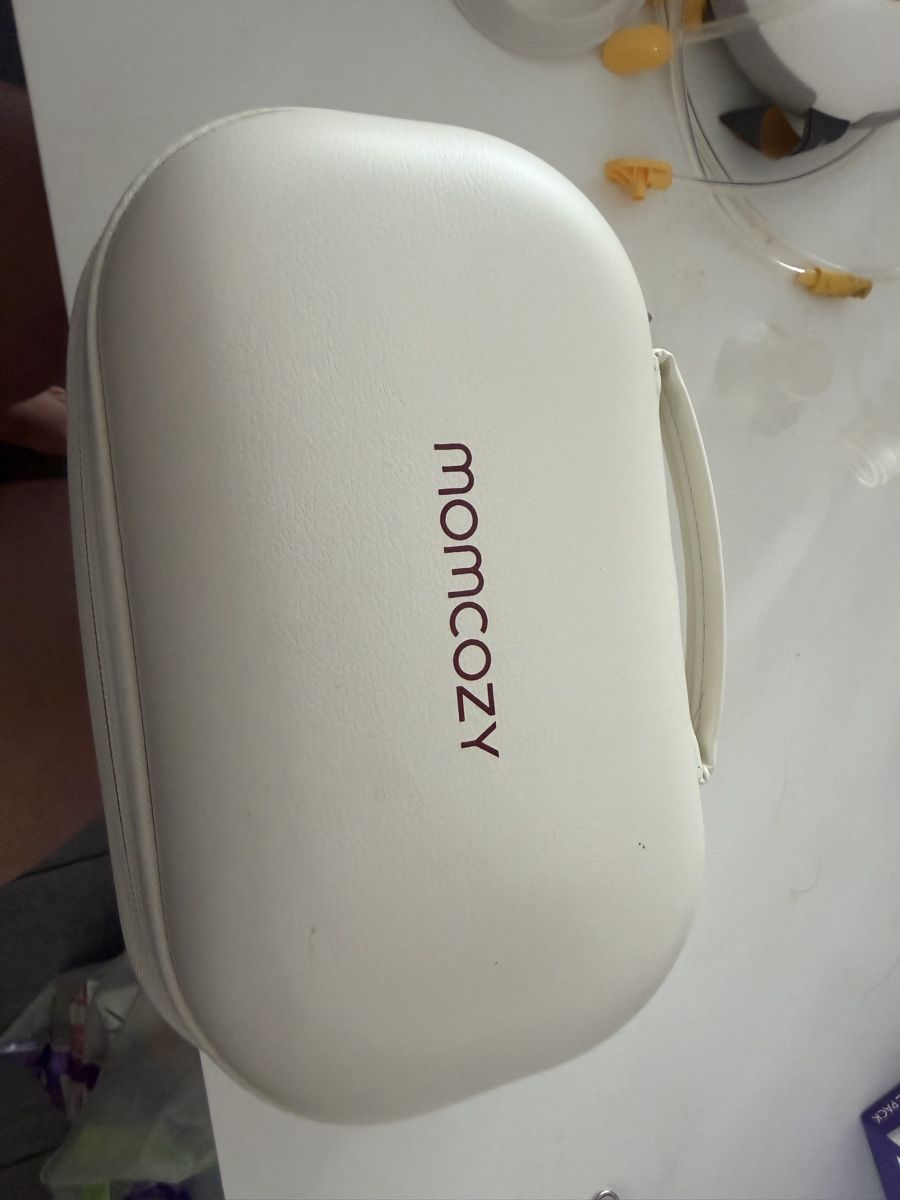 Momcozy Accessoires pour allaitement: Mom cozy M5 – Neuf (Voir description) à Montévraz par non_gkz5