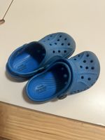 Kinder Crocs Grösse 25/26 blau gebraucht