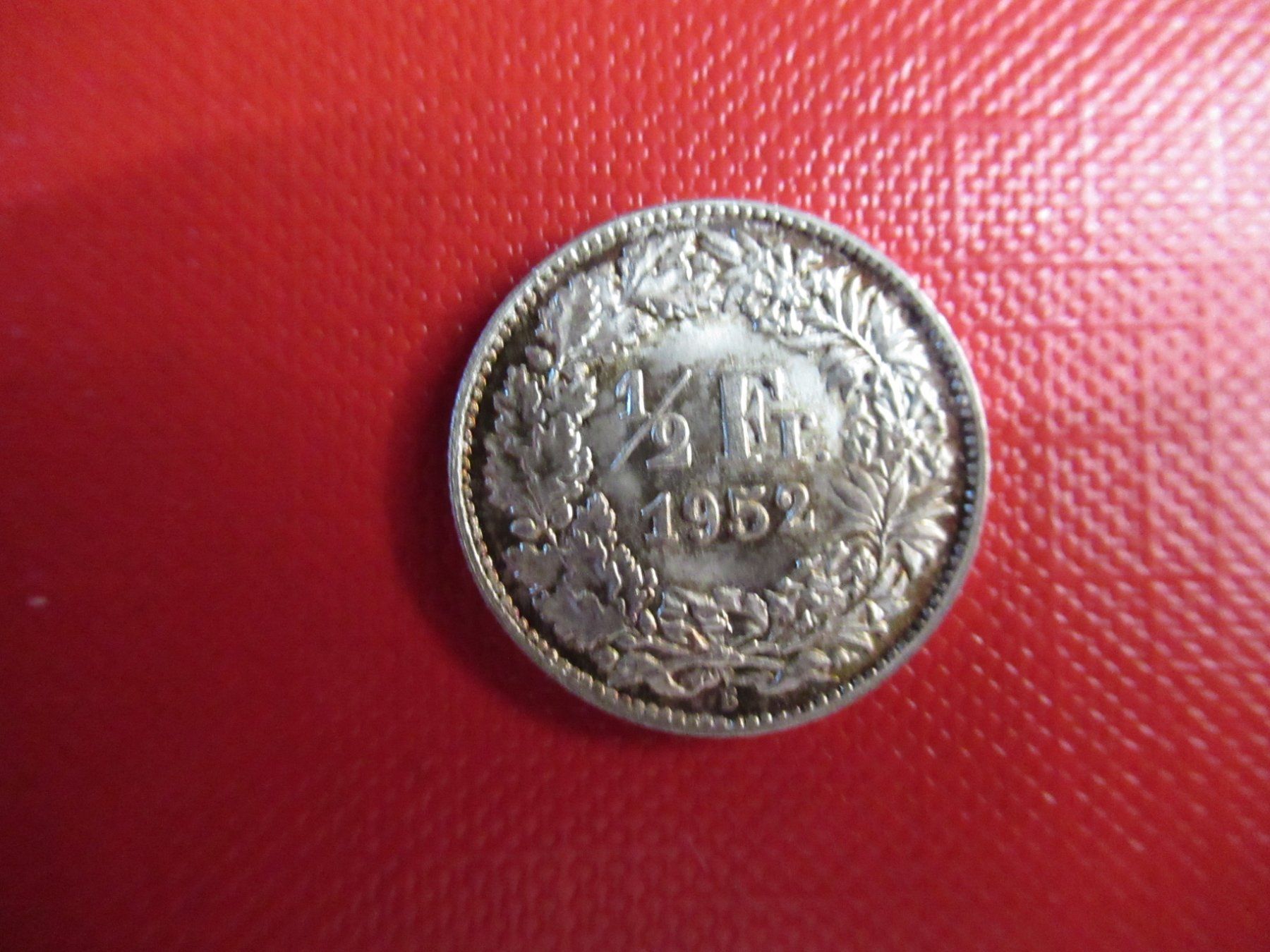 Tutti le monete: 1/2 FRANKEN SILBERMÜNZEN 1952 – Usato da Moosseedorf venduto da haro01 1