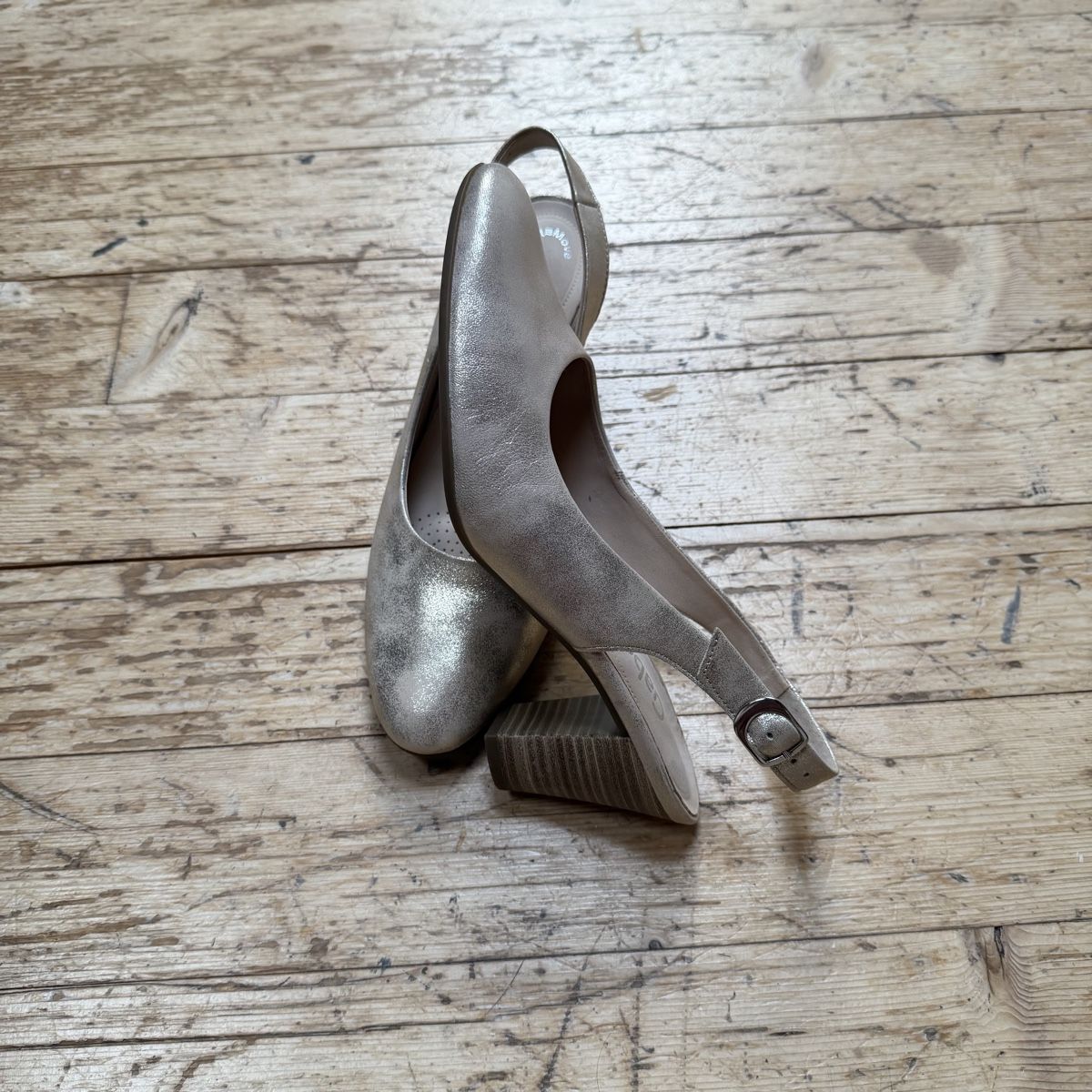 Gabor Chaussures femmes: Goldene Pumps von Gabor – Neuf (Voir description) à Donat par troja007 2