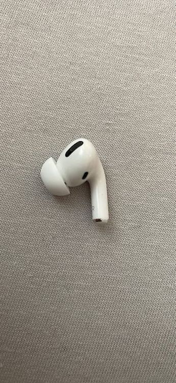 Rechter AirPod Pro A2083 1
