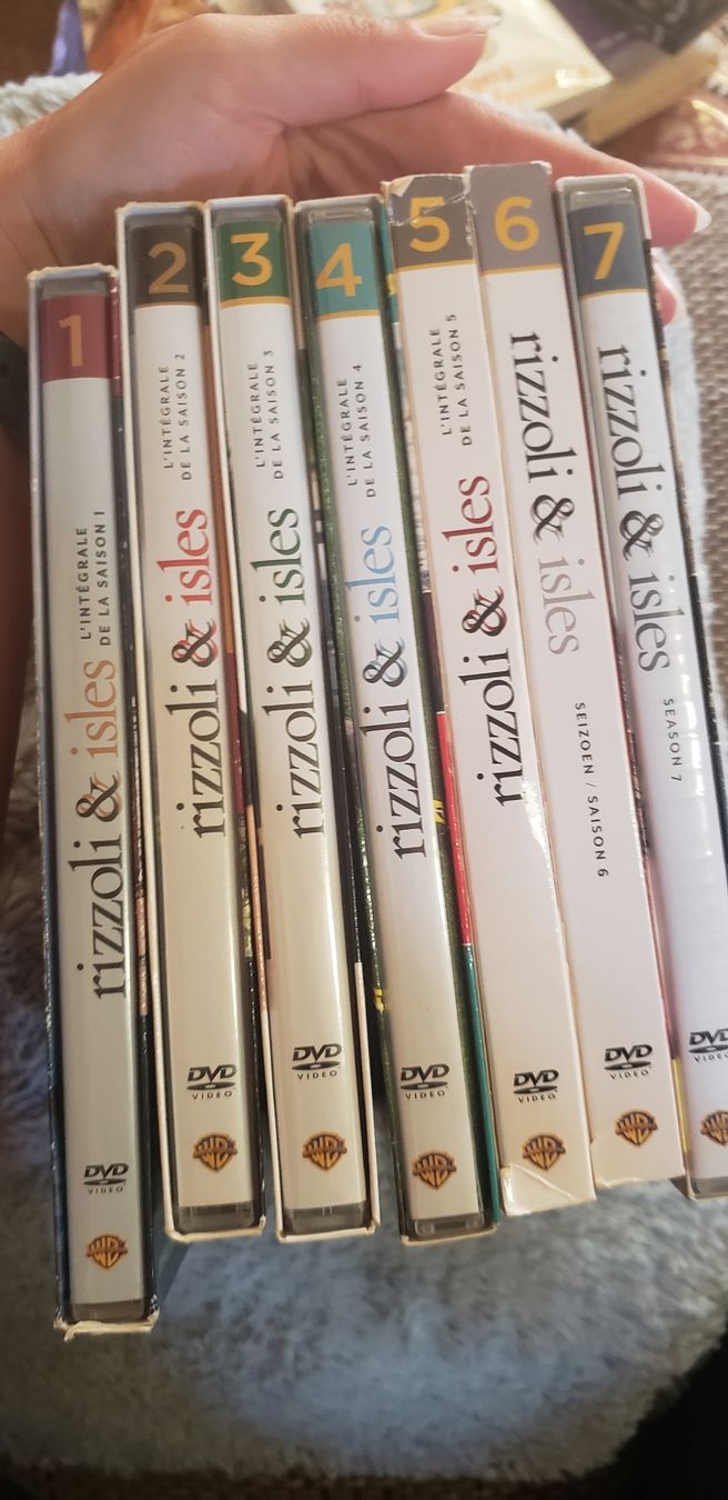 Tutti i DVDs: Rigolo et Isles Dvd – Usato da Le Séchey venduto da Jill93