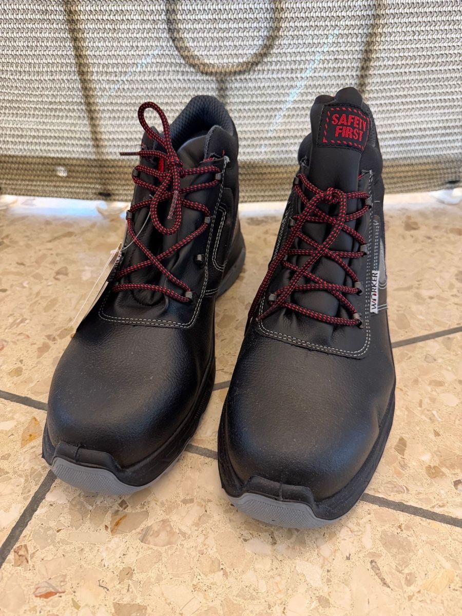 Herrenschuhe: Top Worker Sicherheitsschuhe, Schwarz, Grösse 46 – Neu und originalverpackt aus Rothrist von jeromemoser94 1