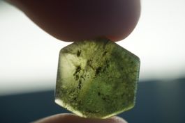 Grüner  Turmalin  15mm   6Eckig   Power   Scheibe