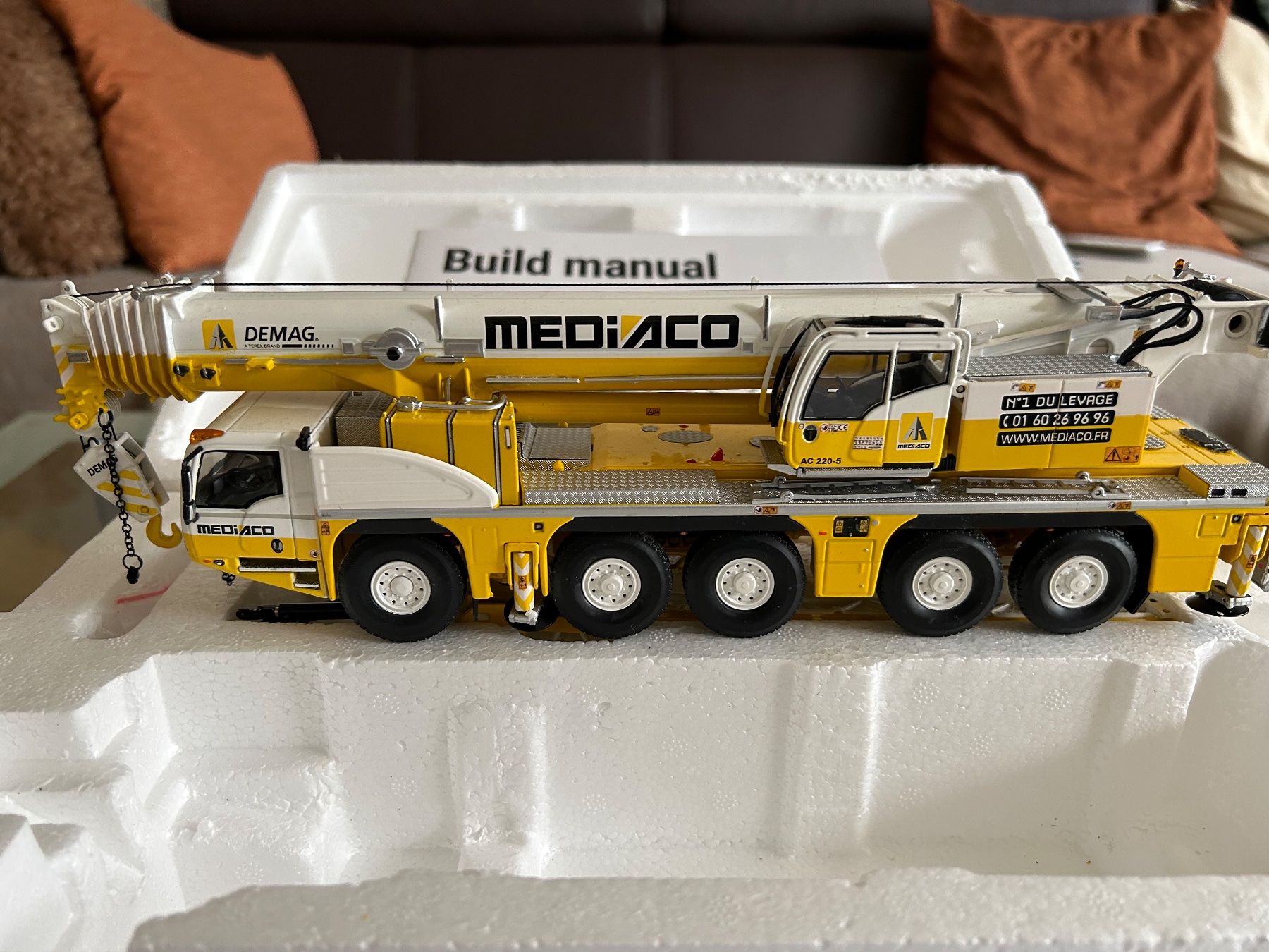 IMC 1:50 Demag AC220-5 Mobilkran Mediaco | Acheter sur Ricardo