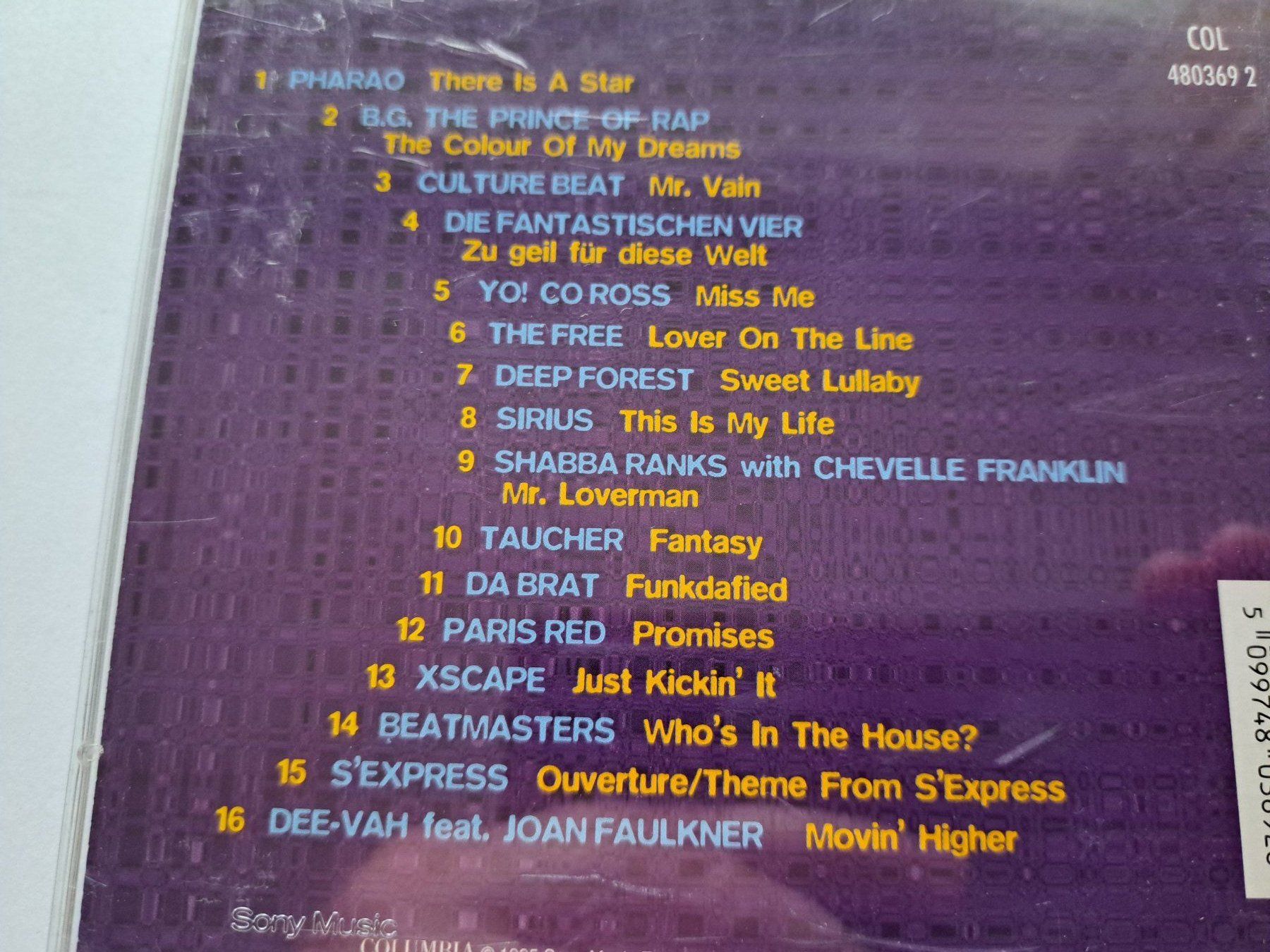 CDs: Cd Dancing Through the 90's – Gebraucht aus Pully von bro_n52j 2