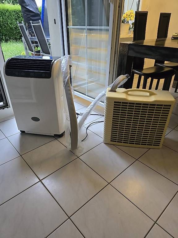 Climatiseurs:  Klimaanlage transportabel  Novomatic 990 split  – D'occasion à Niederglatt ZH par smaihold