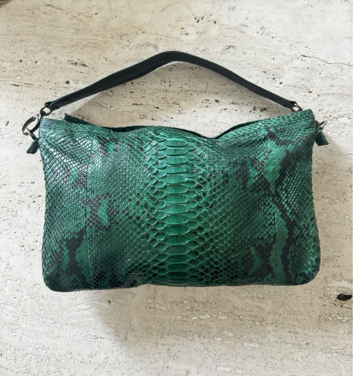 Borse da donna: Grüne Schultertasche (Python) – Usato da Zürich venduto da per_6zzl
