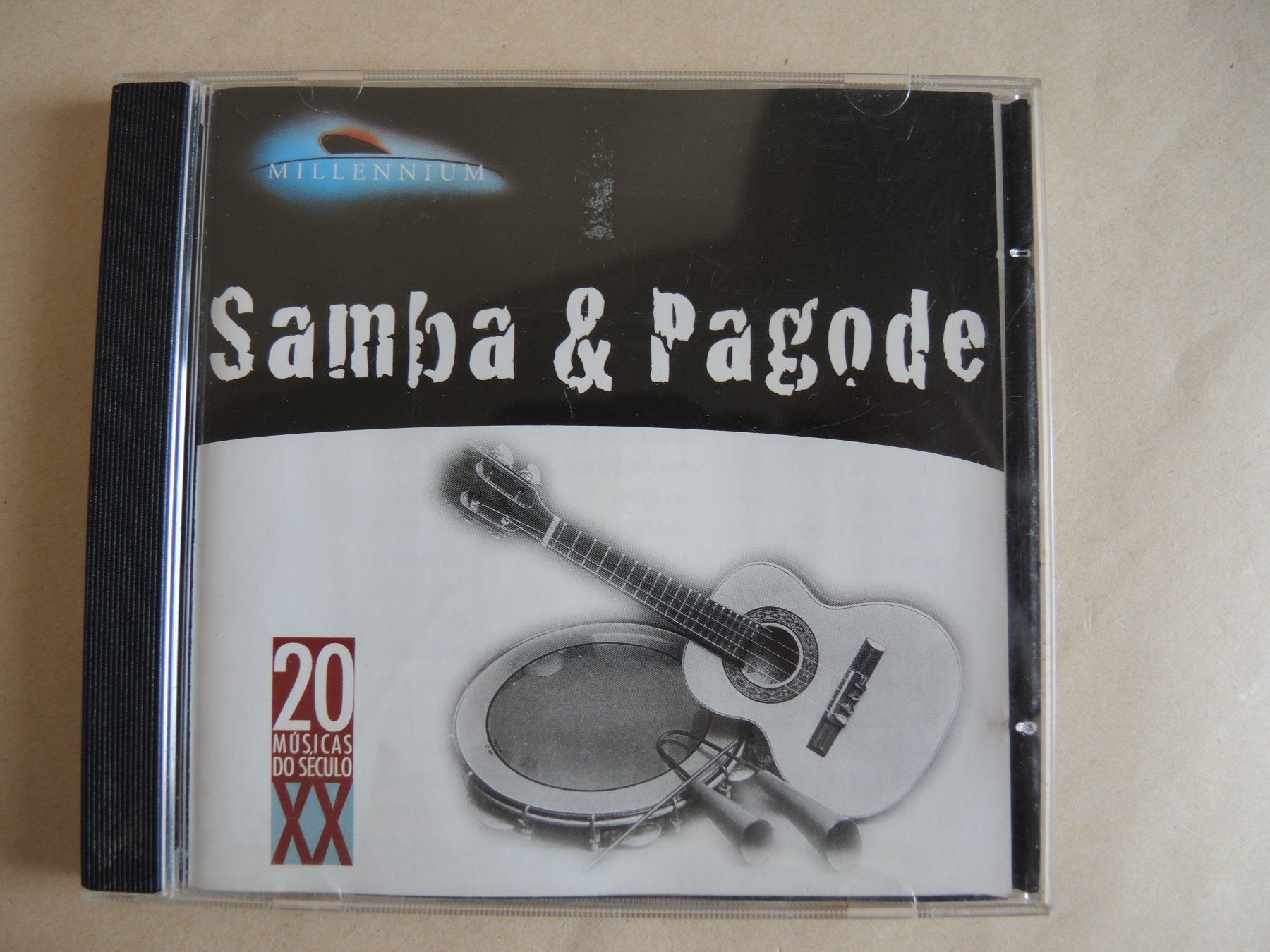 CDs: Samba & Pagode - CD Millennium - 20 Hits – Gebraucht aus Rorschach von maeck8