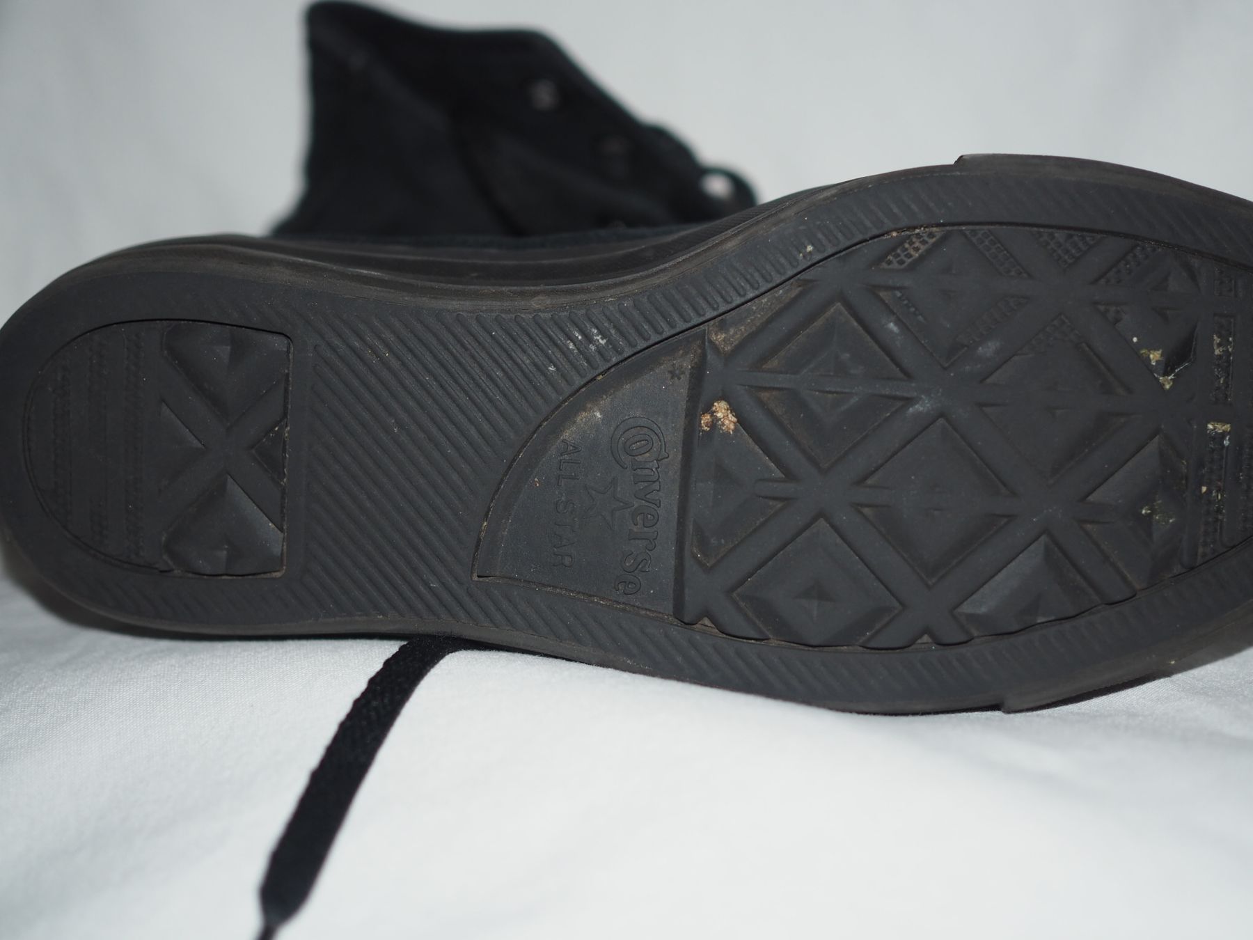 Converse Scarpe da donna: schwarze Converse Chuck Taylor All Star Grösse 37.5 – Usato da Luzern venduto da MweziMystique 6
