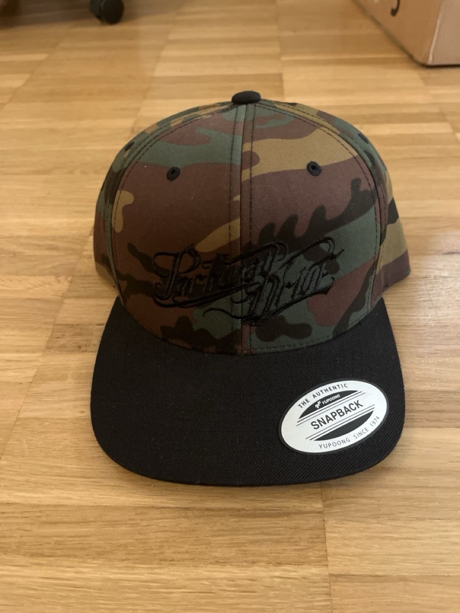 Copricapi, berretti & cappellini: Parkway Drive Snap Back cap merchandise – Nuovo (secondo la descrizione) da Zwillikon venduto da Traktorjoe