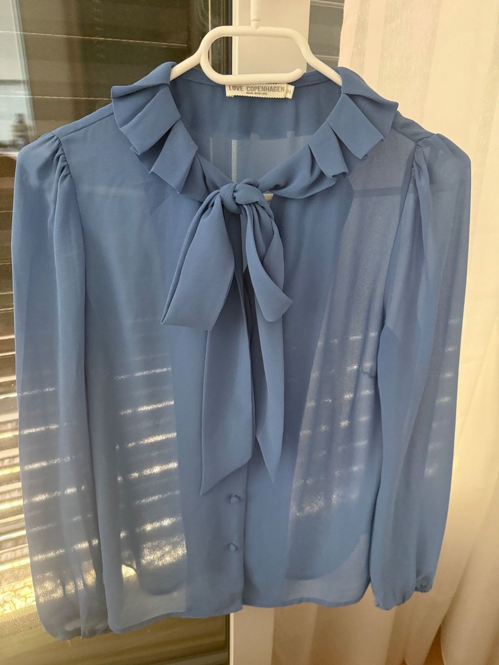 Blusen: Bluse mit Schleife Grösse 34 blau – Gebraucht aus Luzern von ElaG 4