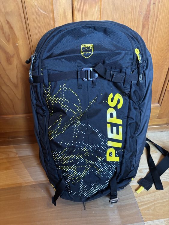PIEPS Backpack - Black & Yellow (Defekt) in Grindelwald für CHF 60 ...