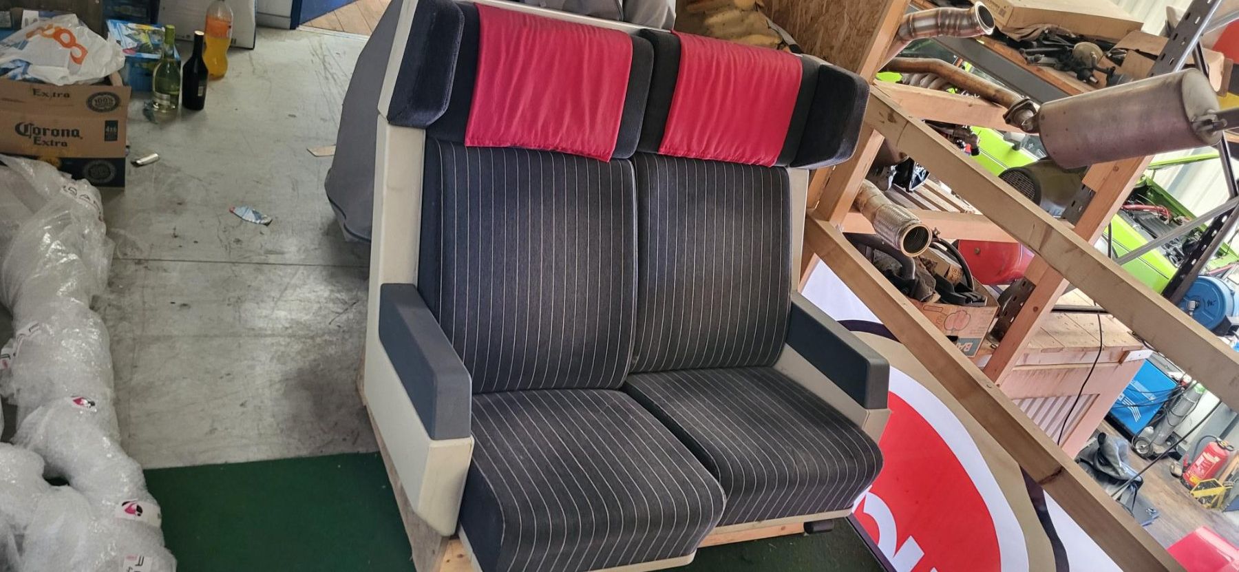 Divani: SBB 1. Klass Sitze Sitzgarnitur Polster Sofa Lounge – Usato da Boswil venduto da audi90quattroturbo 2